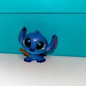 Disney Doorables Stitch Series Ukulele Stitch